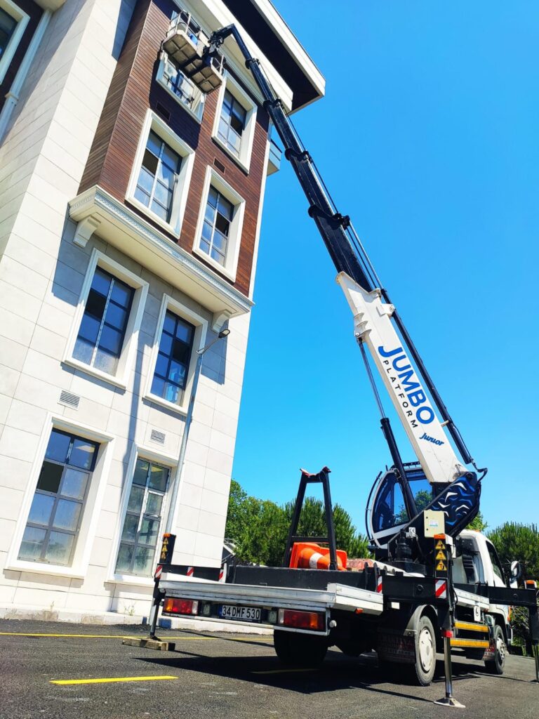 kısa vinç, kısa vinç kiralama, 27 metre vinç, sepetli vinç, sepetli platform 27 metre, personel yükseltici, jumbo platform